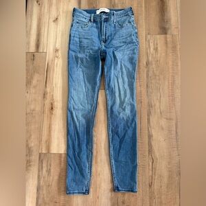 Hollister high rise super skinny jeans